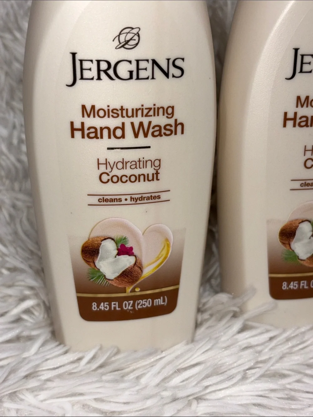 Jergens Moisturizing Hand Wash Hydrating Coconut 8.45 fl.oz Each (4pk)